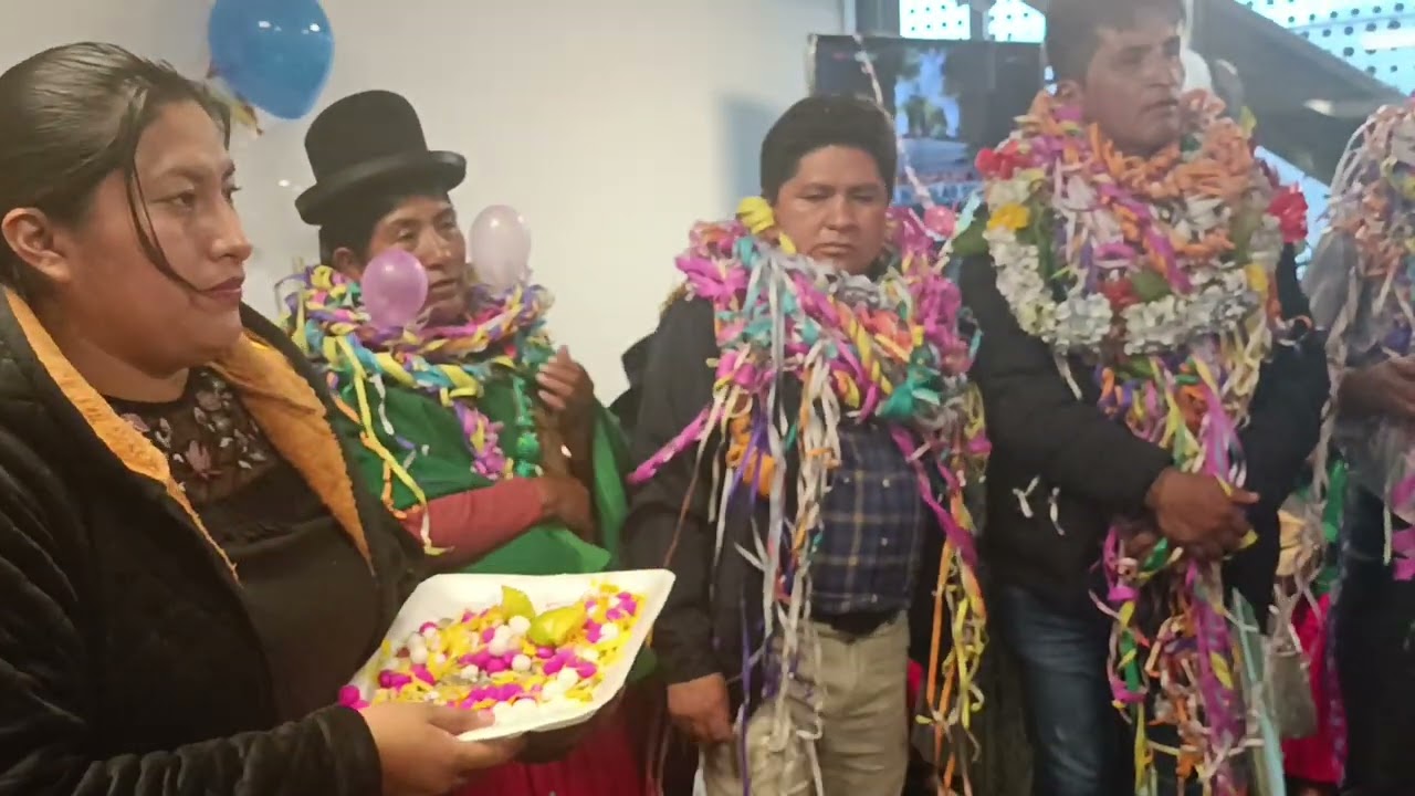 #Ch'alla en las oficinas en los Carnavales #lapazbolivia