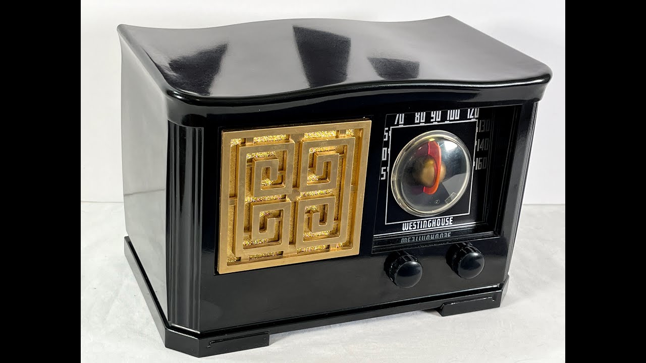 Vintage Westinghouse H188 Radio Playing 