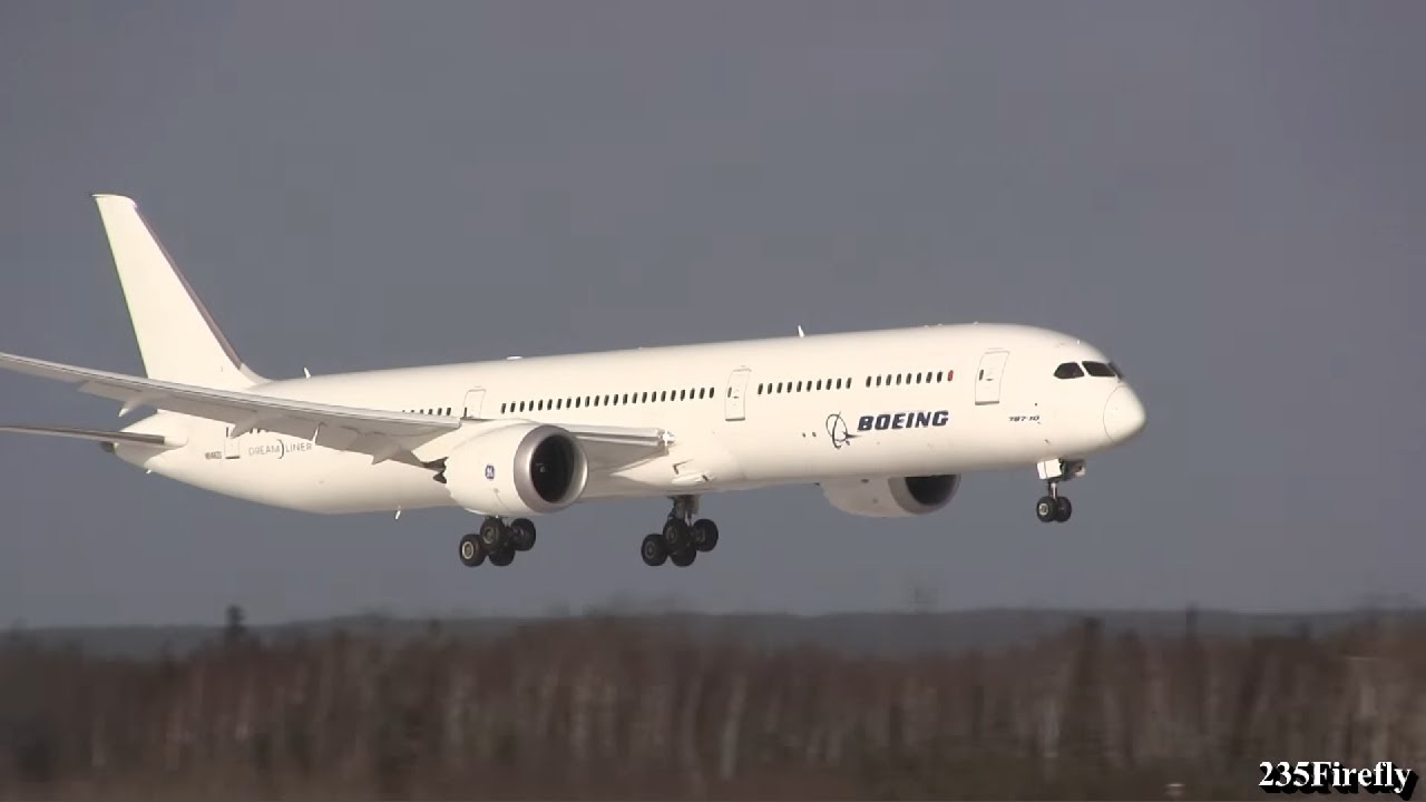 Boeing 787-10 Dreamliner - Crosswind Testing