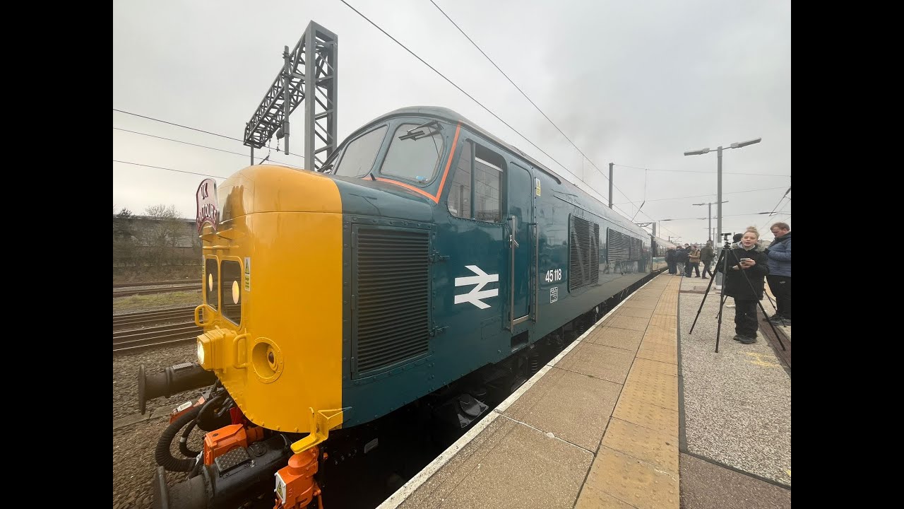 45118 ''The Royal Artilleryman'' at Norwich