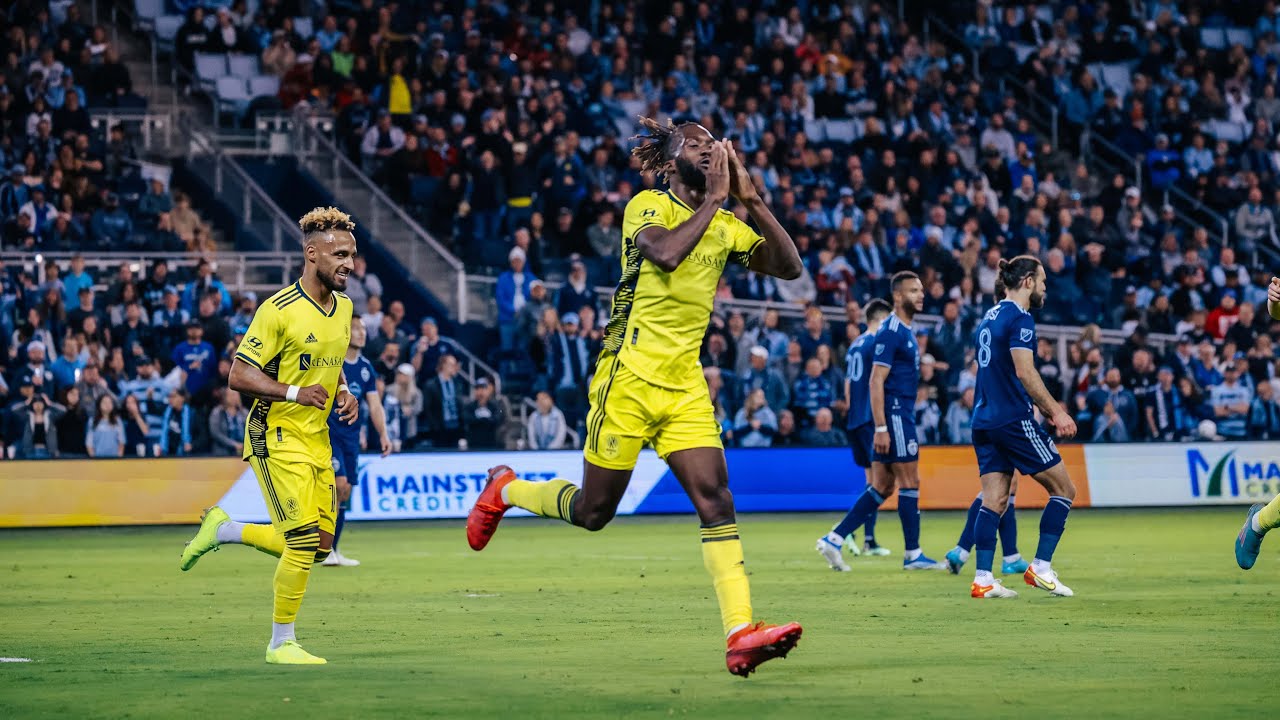 GOAL: C.J. Sapong puts Nashville SC ahead of Sporting KC