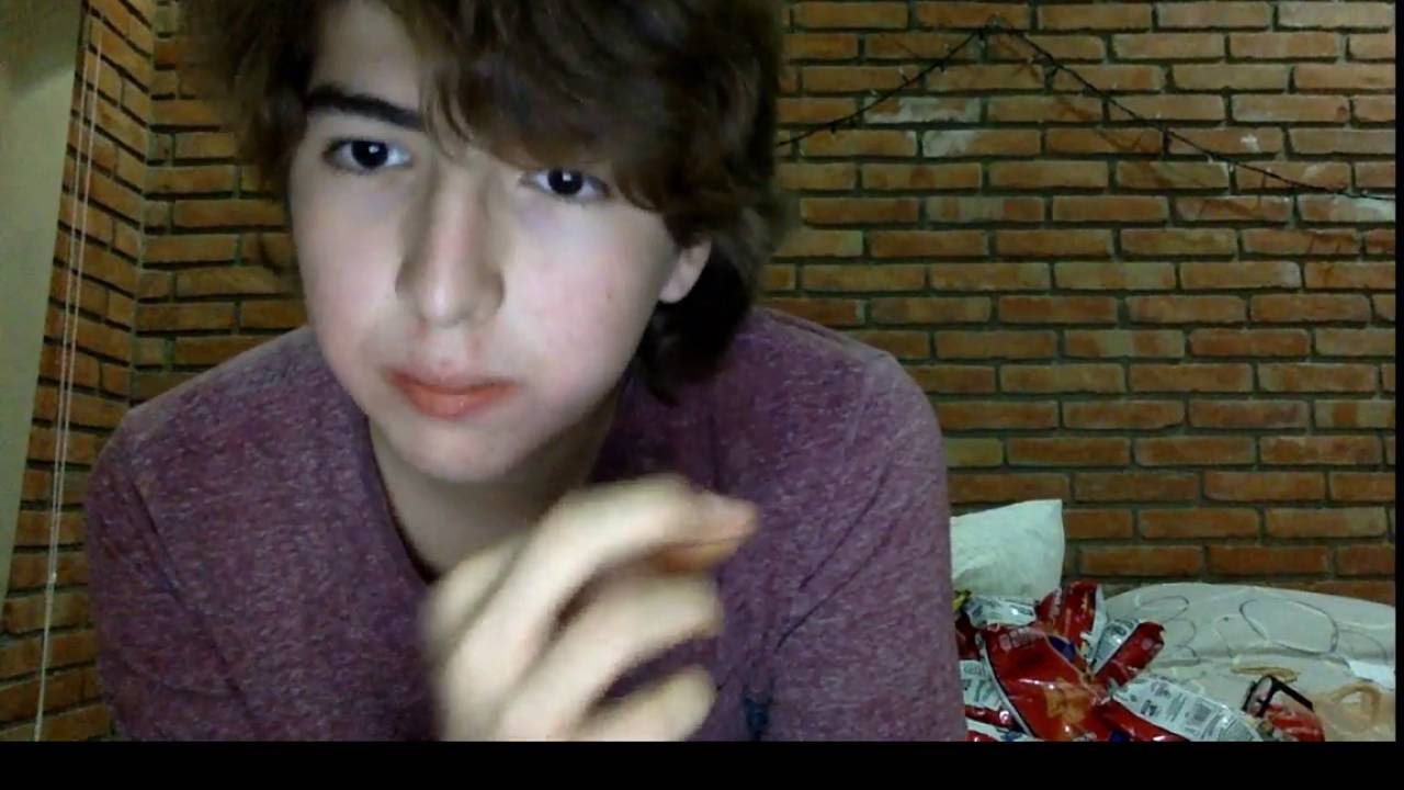 ABRIENDO 40 BOLSAS DE DORITOS PARA GANAR UN NINTENDO 3DS