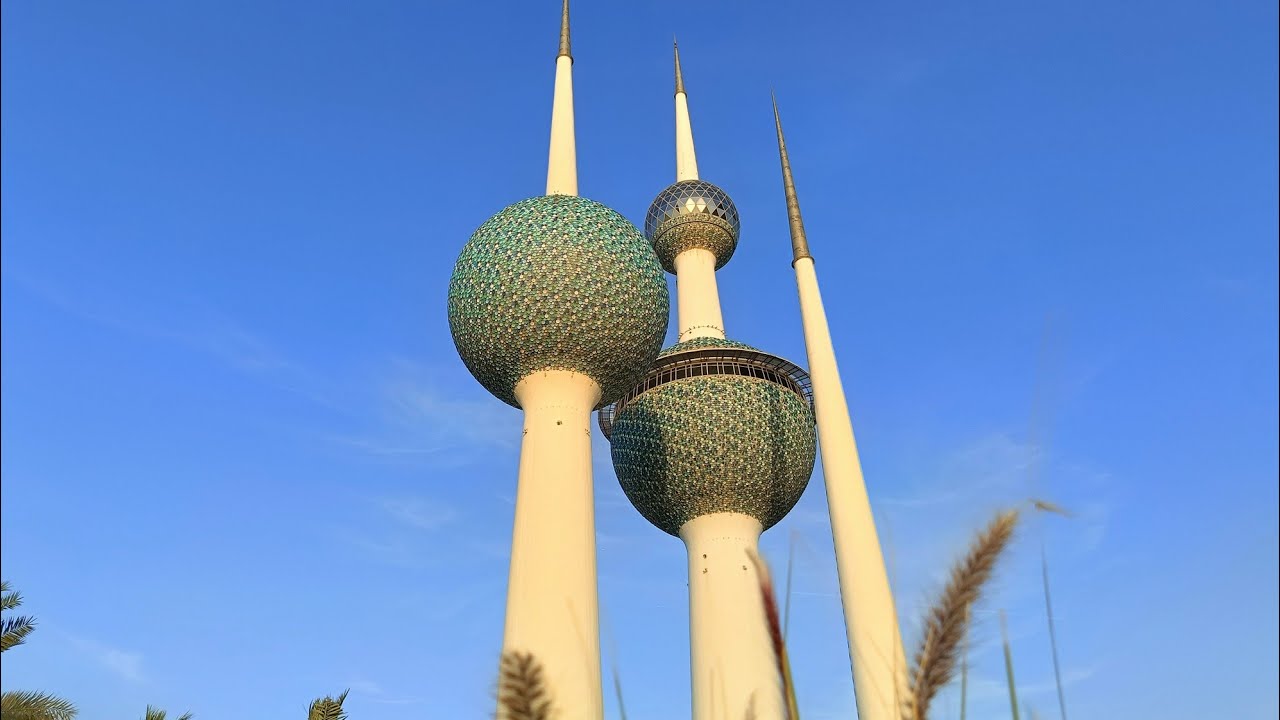 కువైట్ టవర్స్ దగ్గర సరదాగా కబుర్లు 😱#కువైట్ ##kuwaitview #kuwait towers#