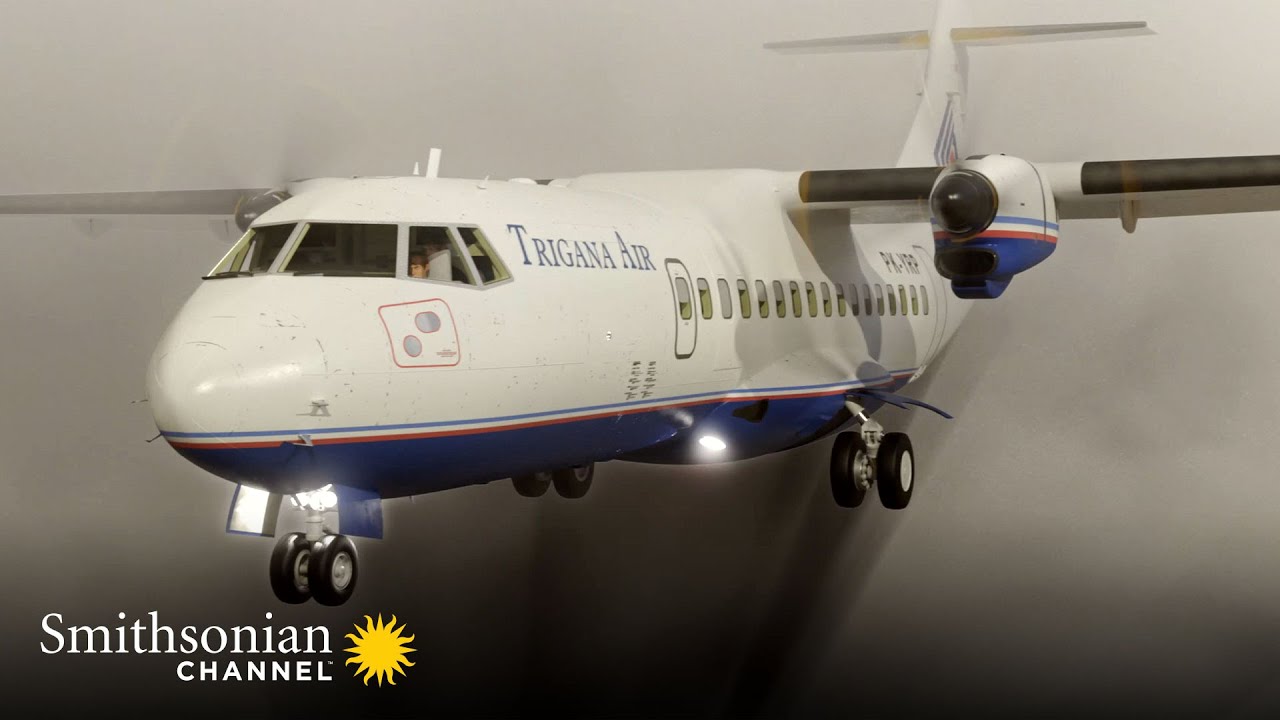 A Missed Protocol Left A Mountain in Flight 267’s Blindspot | Air Disasters | Smithsonian Channel