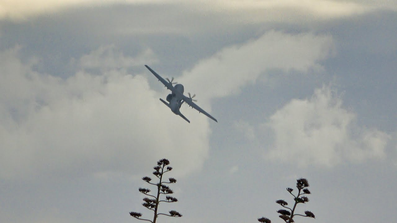 CRAZY TAKEOFF PORTUGAL AIR FORCE C-295 At Madeira Airport 14.03.2020
