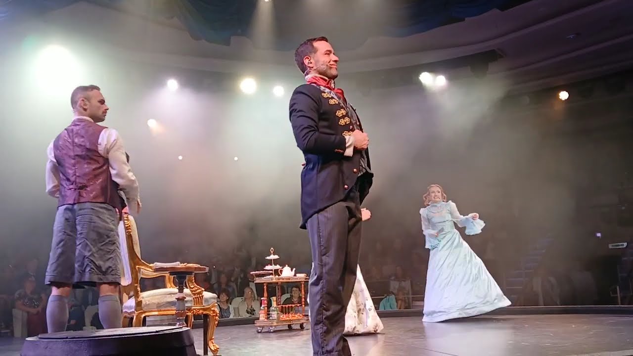 Star Princess cruise ship production show