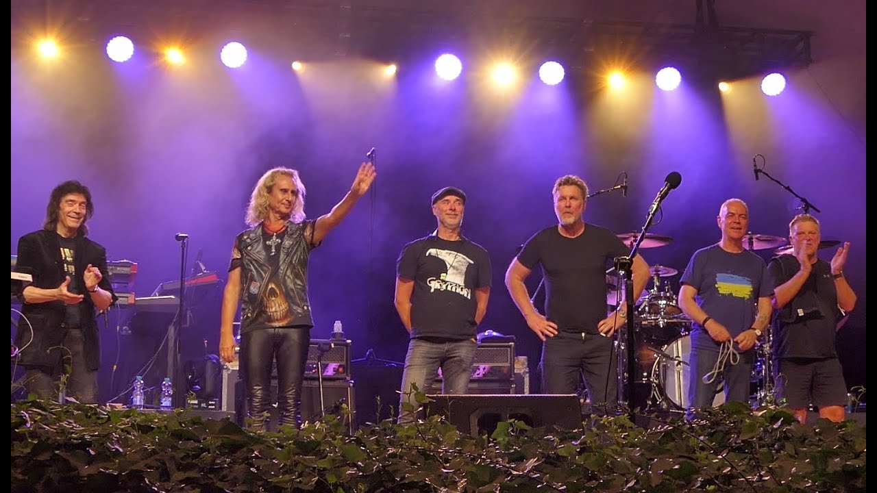 STEVE HACKETT - THE CINEMA SHOW / AISLE OF PLENTY - NÜRNBERG - 18.07.24 - 2-CAM-MIX