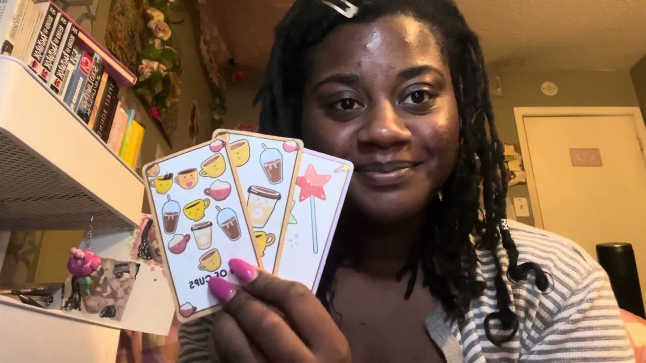 collective reading: who/what is coming towards you