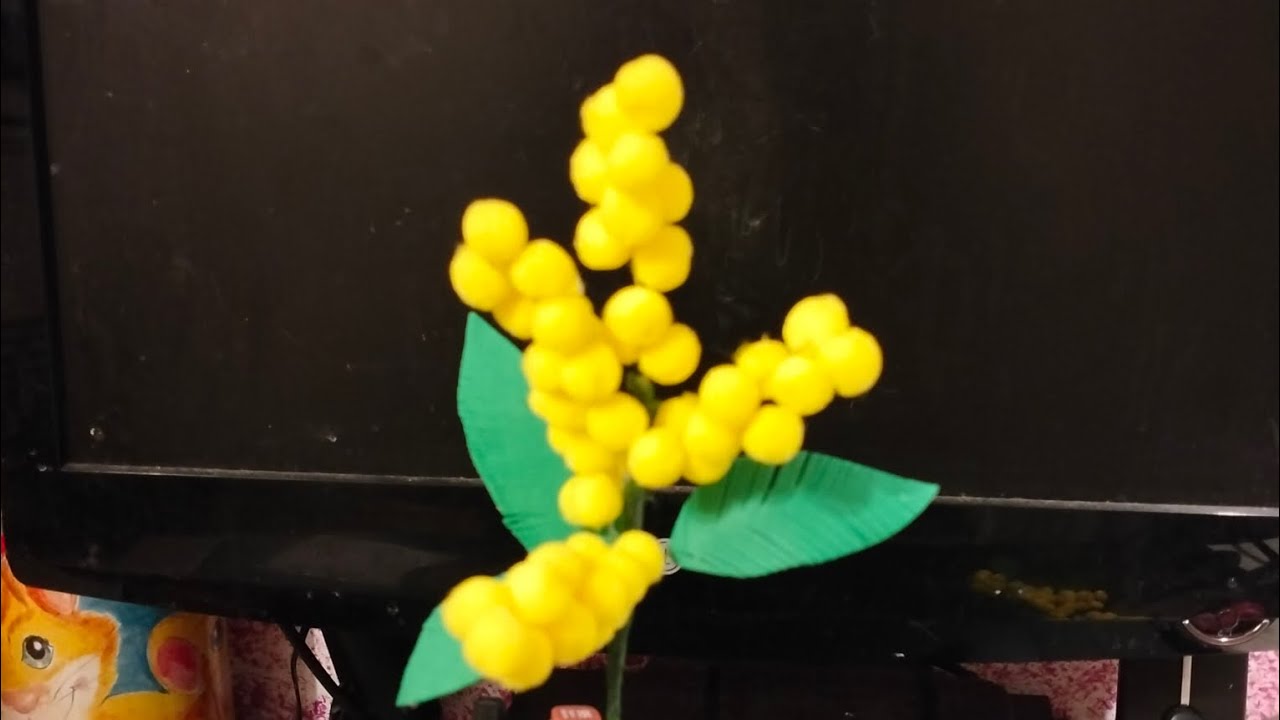 Mimosa fai da te con i pon-pon gialli 🎋!! prepariamoci per la festa della Donna!!!🎉🎊