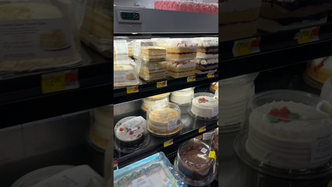 The USA 🇺🇸 cake 🎂 store 🏬