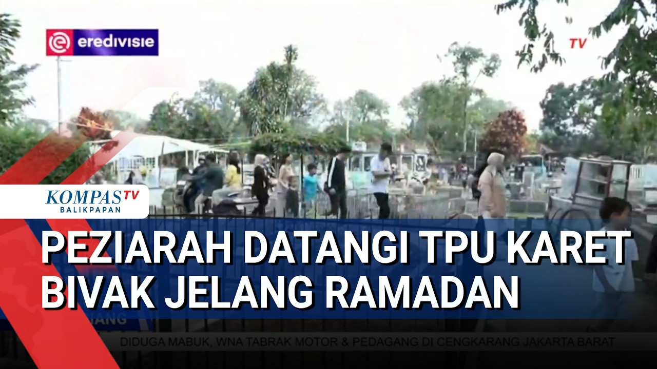 Peziarah Datangi TPU Karet Bivak Jelang Ramadan