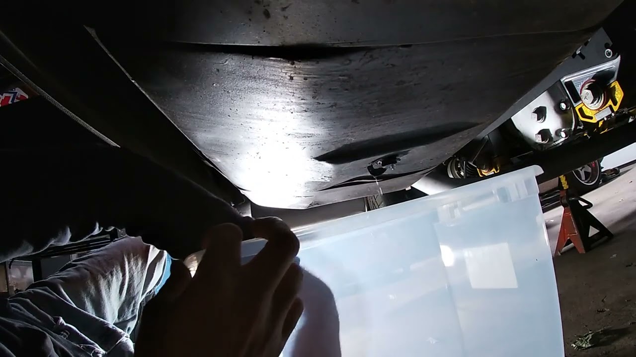 Red 240z Speedhut fuel gauge programming.