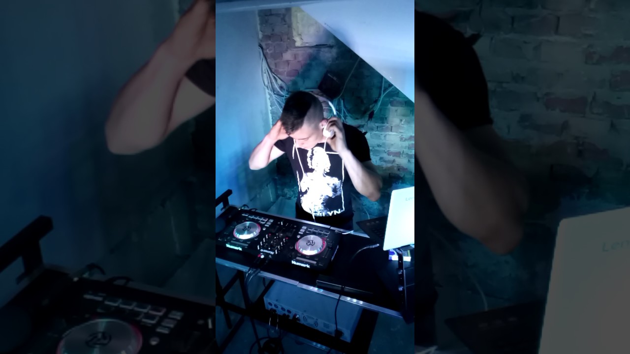 DJ Bastek video live mix