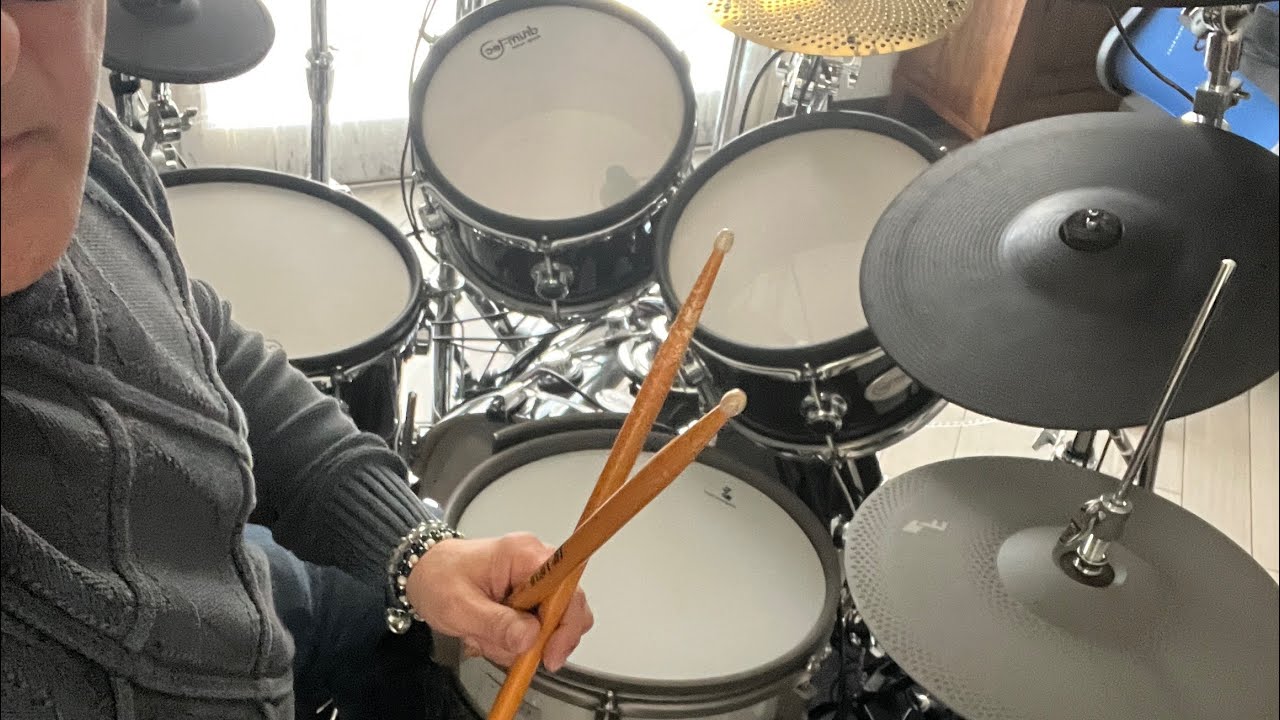 Double hihat. Roland vh14d and Efnote 3 hihat 12&rdquo;