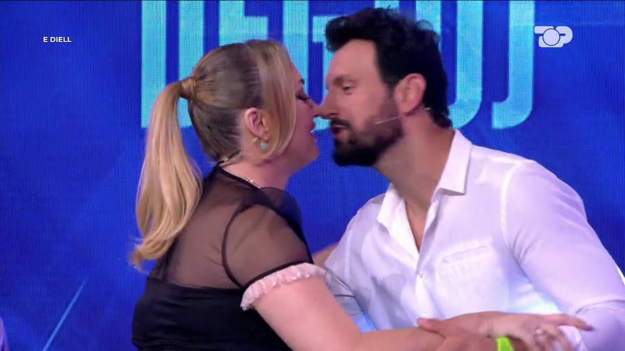 Evi Reçi shtatzënë & Kledi Hysa përballë njëri-tjetrit në program: Kur të lindë djali... - E Diell