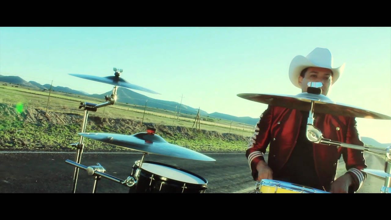 Capitanes De Ojinaga - De Mañana en Ocho Días [Video Oficial]