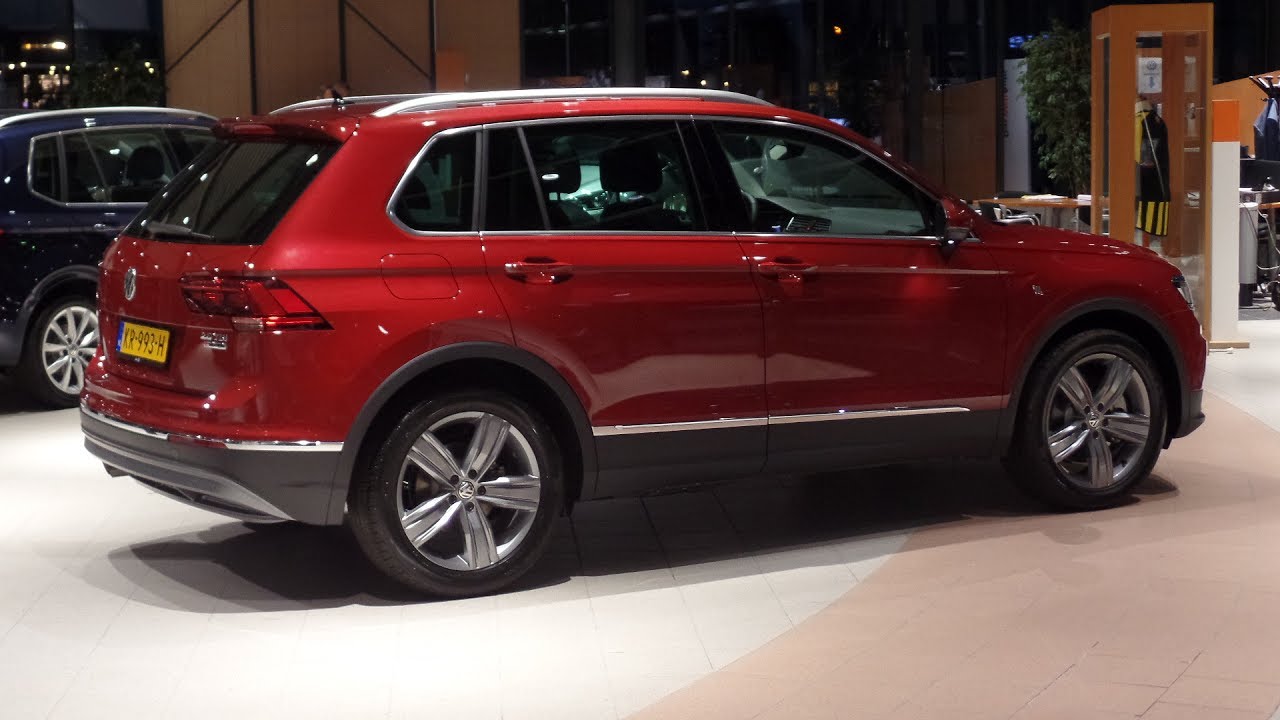 VW Tiguan Highline 2016 / 2017 Ruby Red Metallic Leder 2,0 TSi 4 Motion ZijmBV