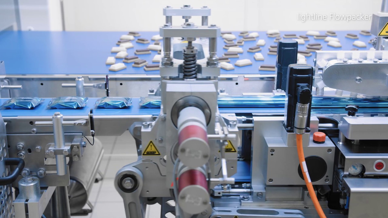 Schubert lightline Flowpacker: Verpackt Produkte oder Trays in Schlauchbeutel