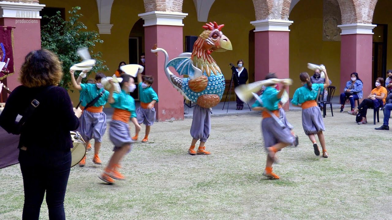 Presentació Oficial del Basilisc Petit, nou element del seguici petit de Valls