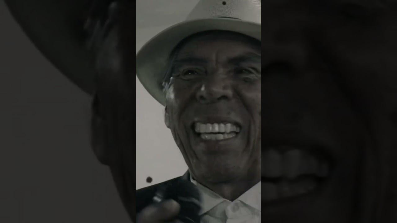 En 1973 grab&eacute; esta canci&oacute;n, hoy la volvemos a interpretar #juanello #espejismo #cancionesdeamor