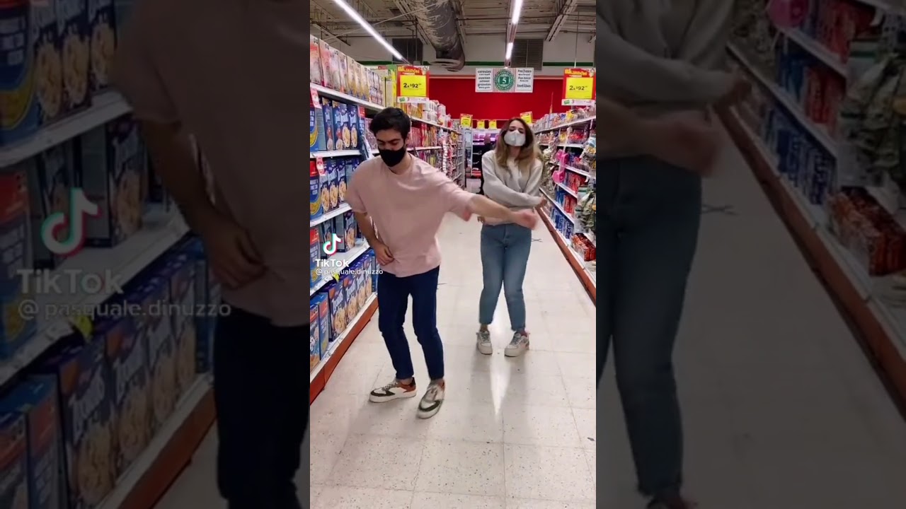 Giovanna Reynaud & Pasquale Di Nuzzo Tik Tok videoları