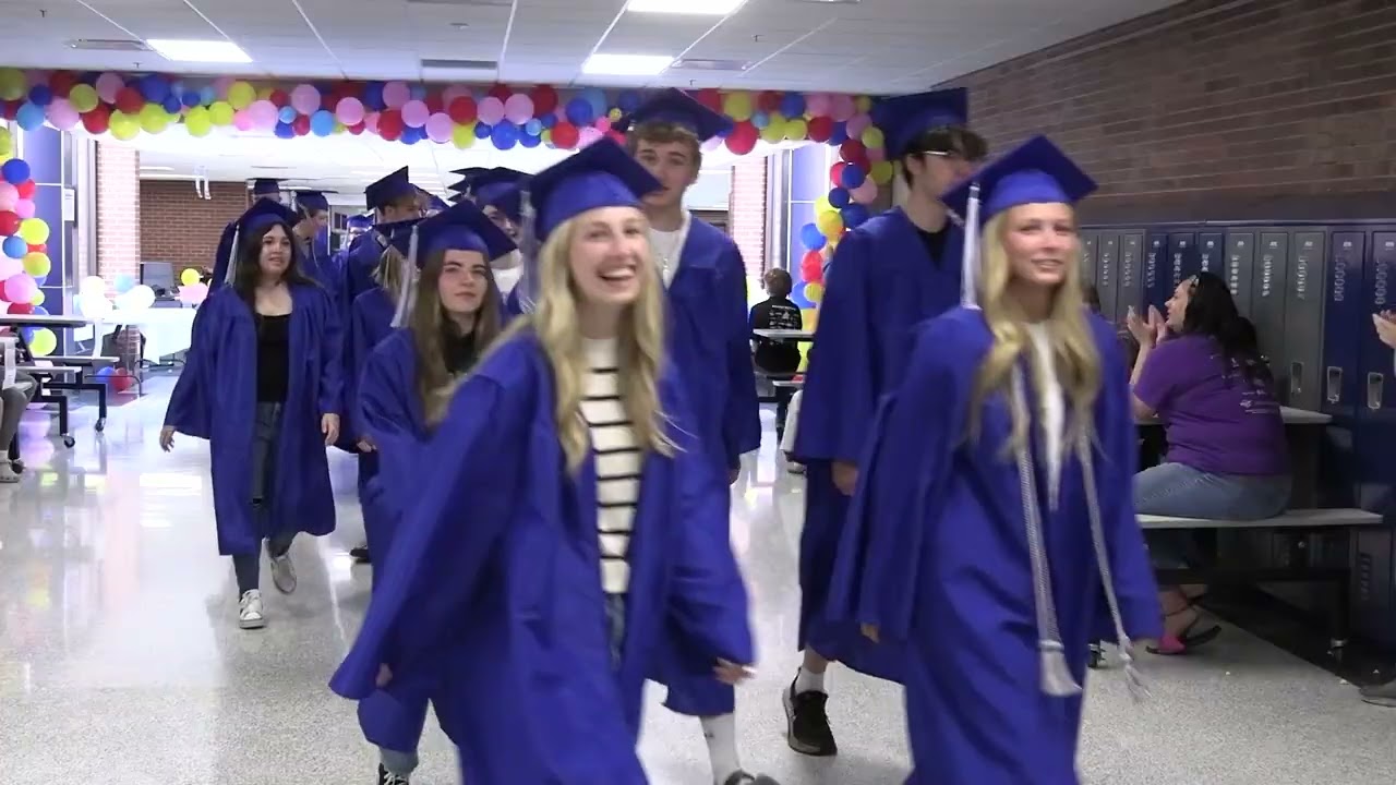 BHS Class of 2025 Hallway Parade