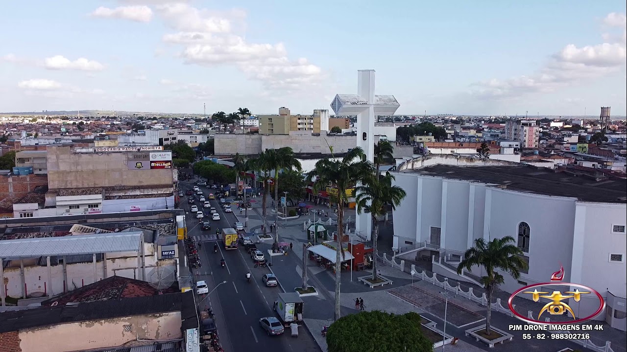 Arapiraca (Centro) - Alagoas Brasil - Visto de cima em 2.7K - Dji Mavic Mini
