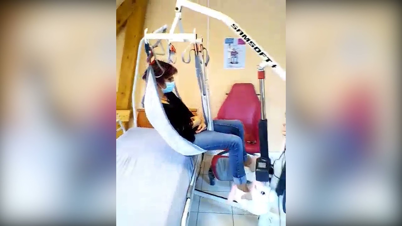 Utilisation du lève personne du fauteuil au lit