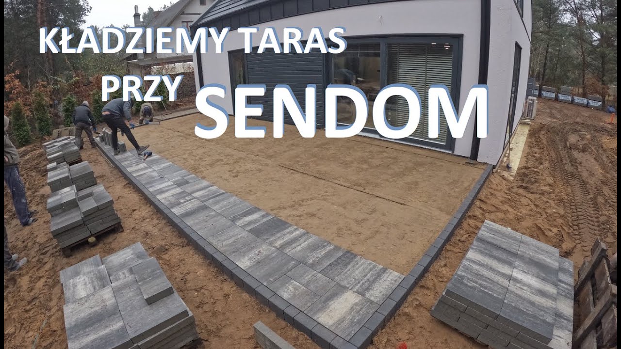 Taras przy SENDOM. Układanie kostki brukowej. #sendom #brukarzbydgoszcz #taras #paving #beton