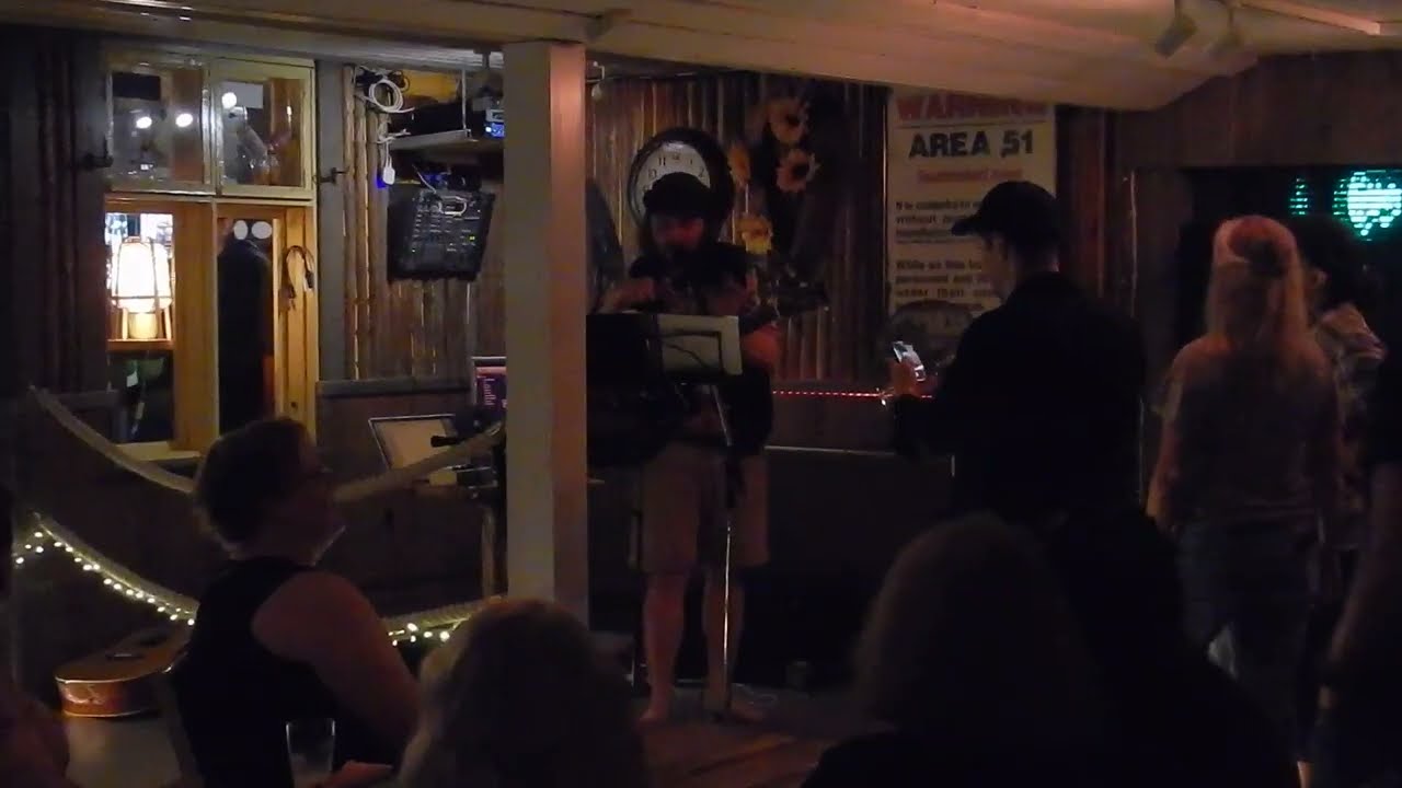Henrik Illikainen - Suomalaisen suurin riesa on sisu / Cha cha cha