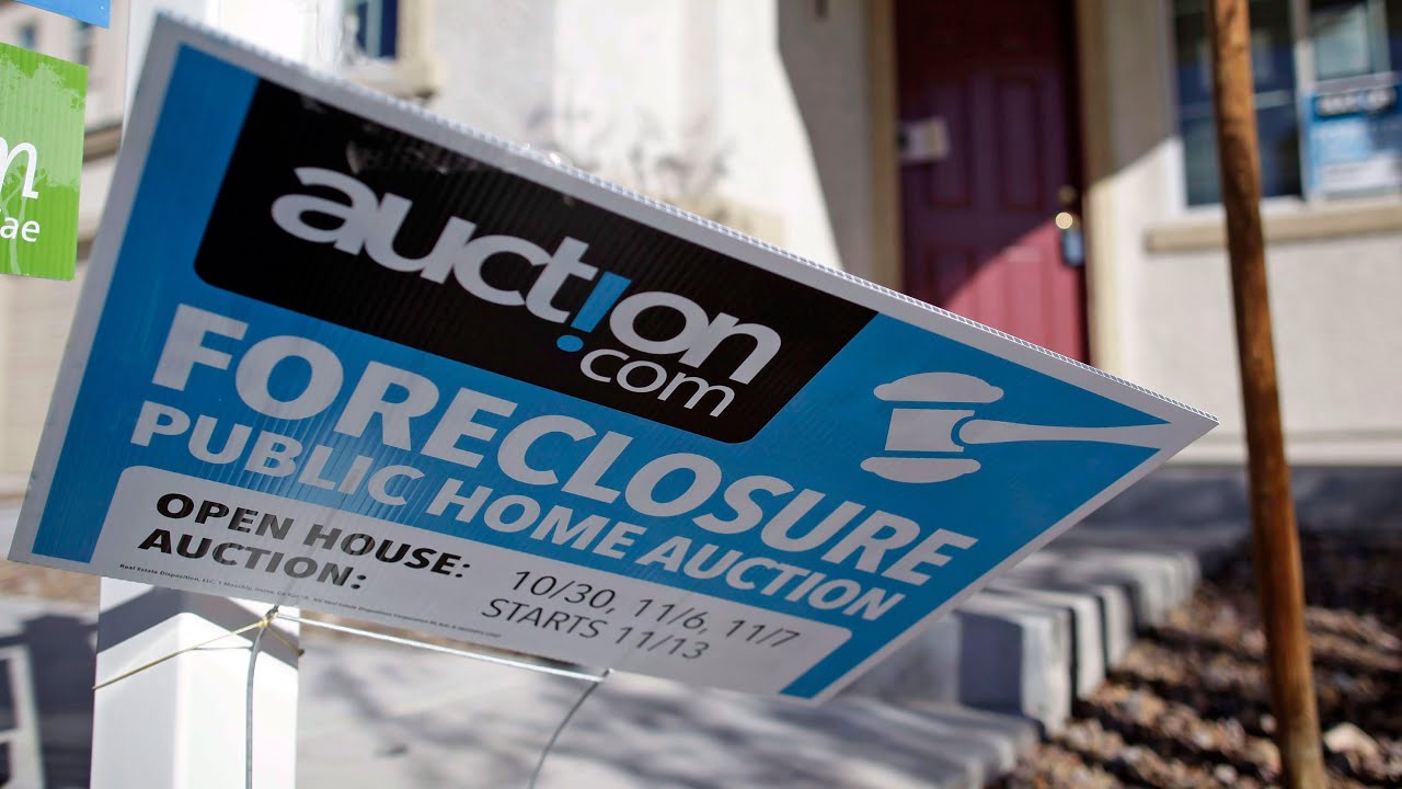 Foreclosure: Why it happens and what it means for buyers
