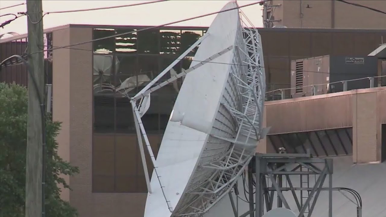 Disney, Charter settle cable dispute hours before 'Monday Night Football'