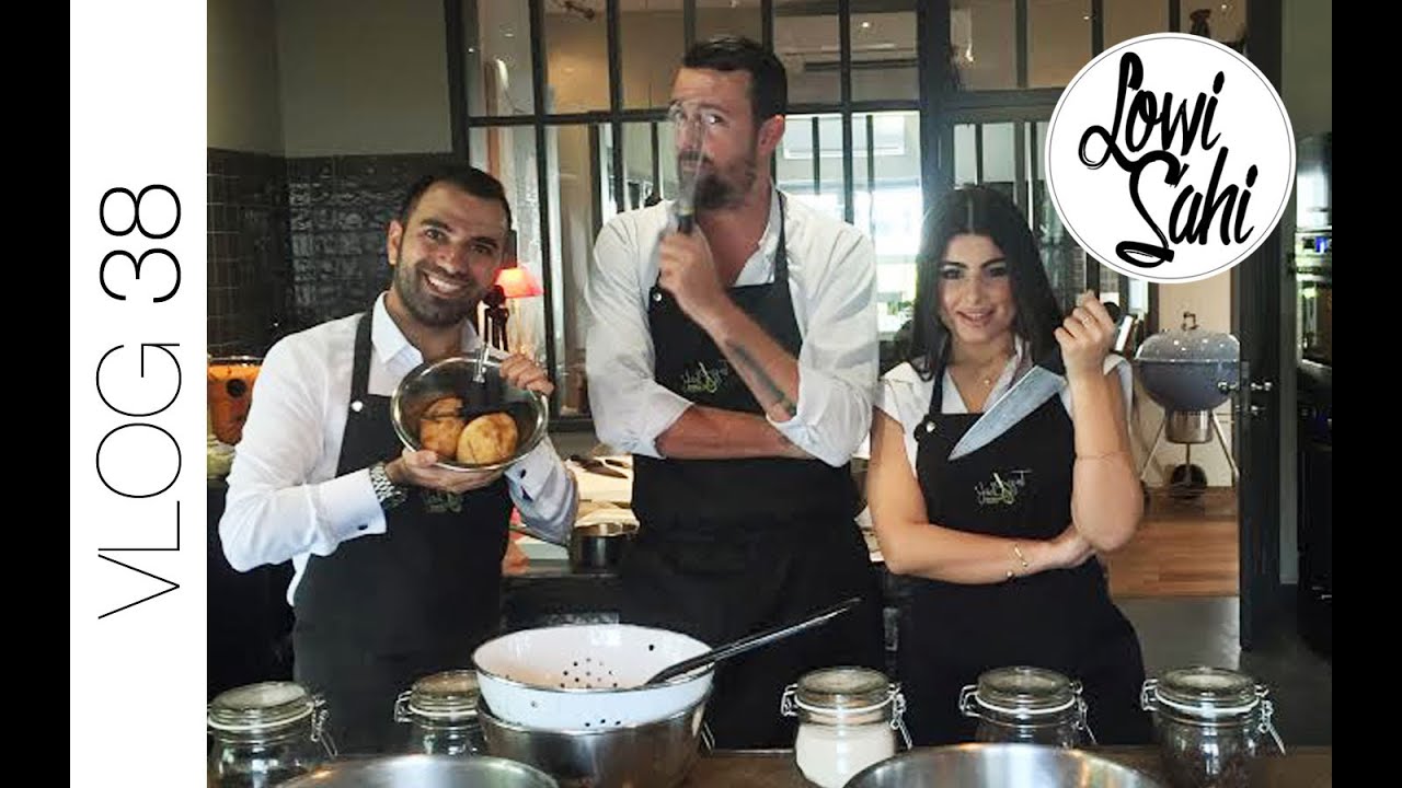 Cooking class with your crazy best friend - درس طبخ مع زميلتك المجنونة