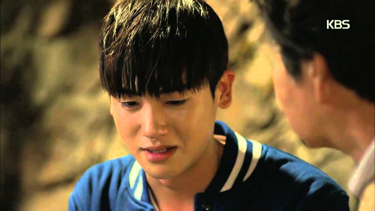 [HIT]가족끼리왜이래-심금 울린 유동근-박형식 ‘부성애 포옹’.20141011