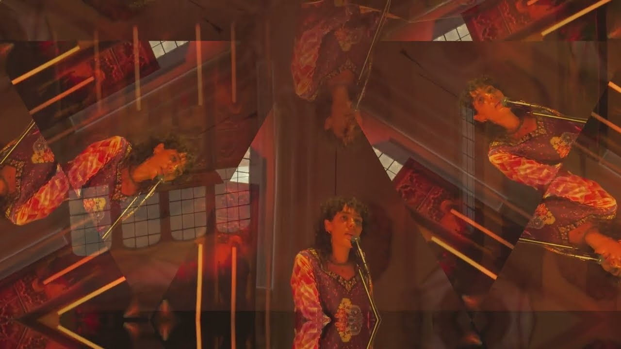Monta&ntilde;era - Amanecer&aacute; (Live at St. Pancras Old Church, London)