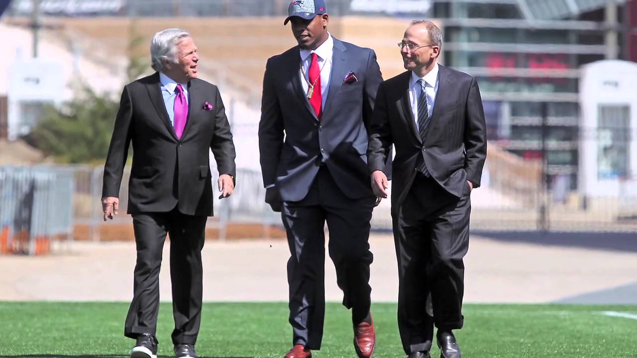 New Patriot Dominique Easley introduced