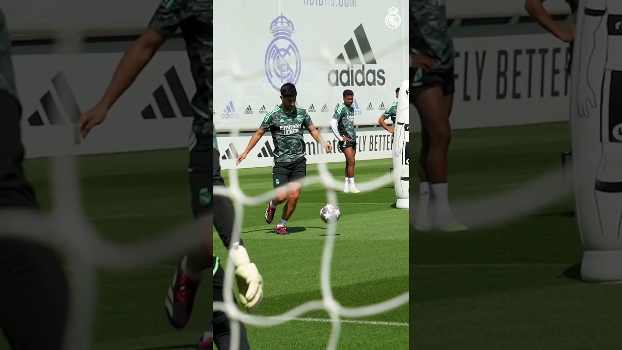 ⤴️➕📐 A cheeky flick and into the corner! #realmadrid #marcoasensio