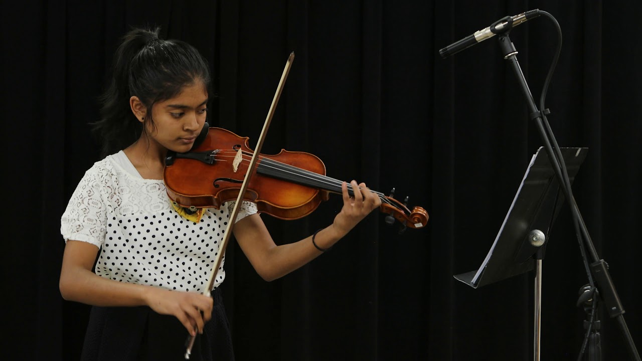 Handel, Sonata in F major, ii  Allegro, Anushka Bora, violin, Sycamore Strings Academy Fall 2018 Rec