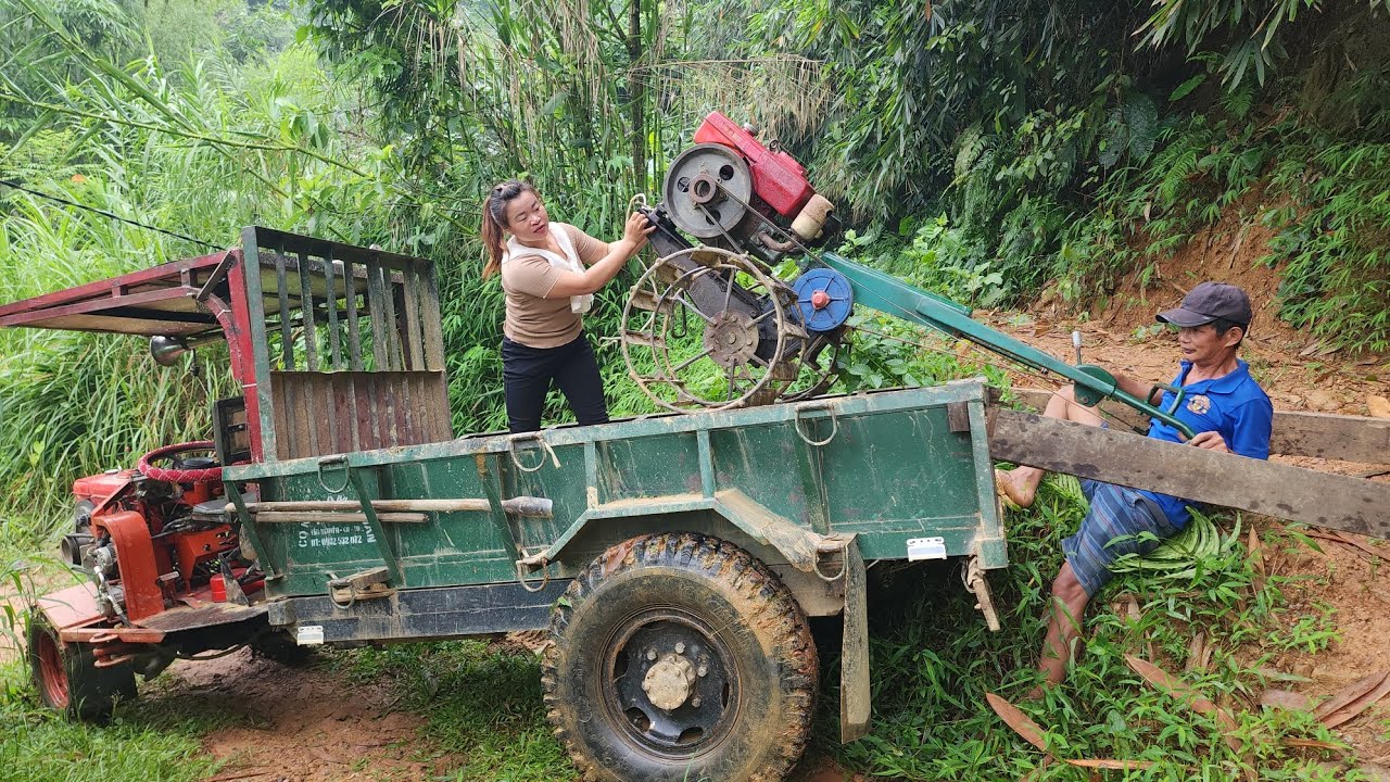 agricultural vehicle transport tractor