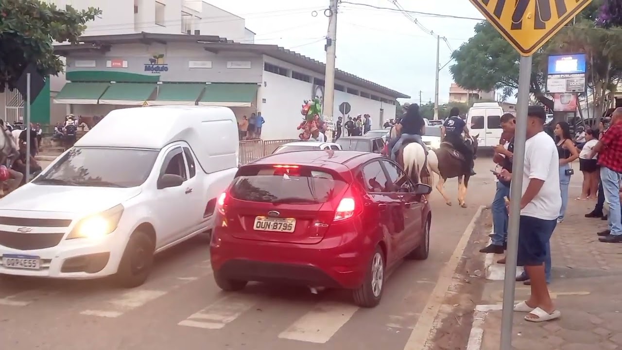 #Cavalgada #na cidade de Barra do Choça Bahia #festa da# Bandeira