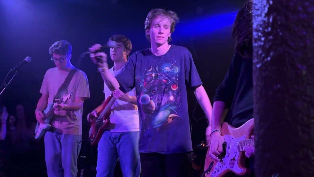 Dogpark - Hollywood - Live in Seattle 11.13.2024