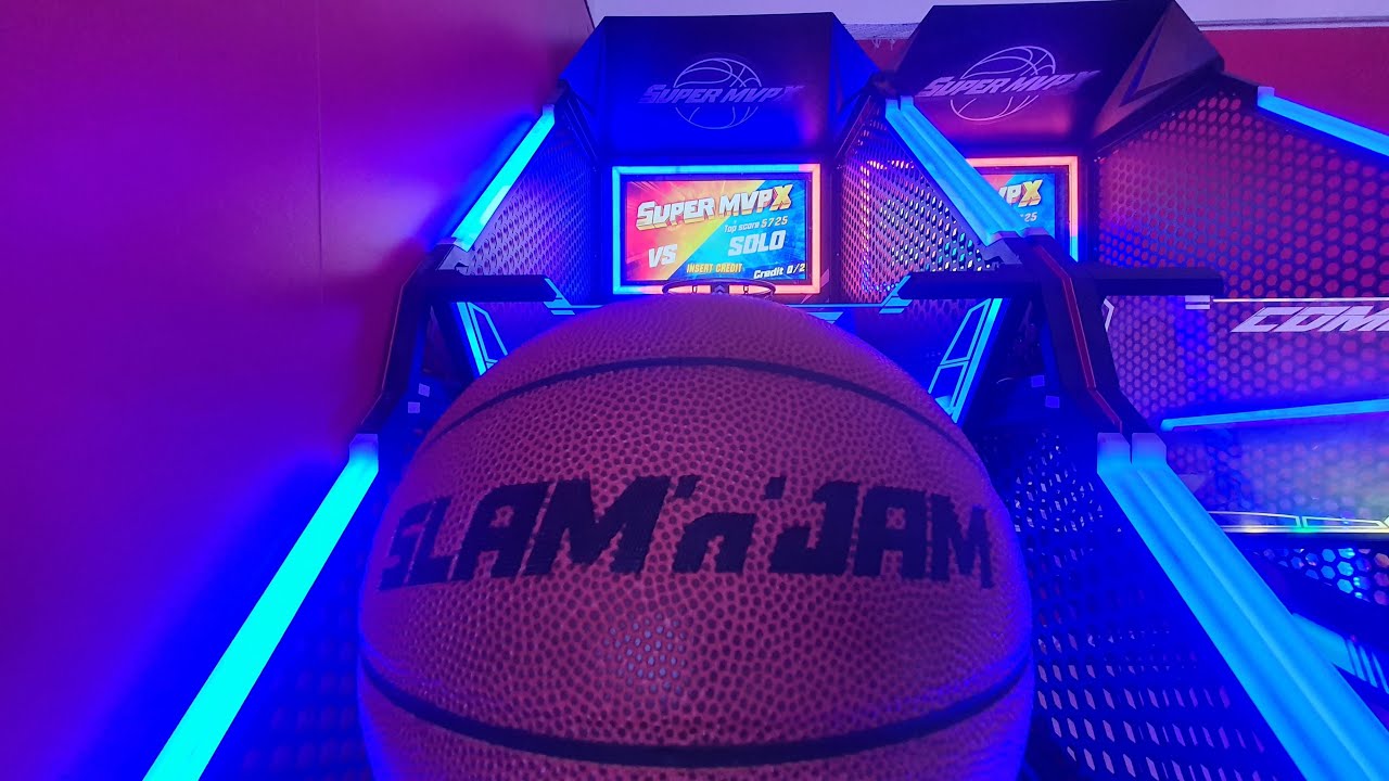 Playing the Super MVP X arcade with NEW SLAM 'n' JAM basketballs 測試新款嘅籃球嘅手感🏀
