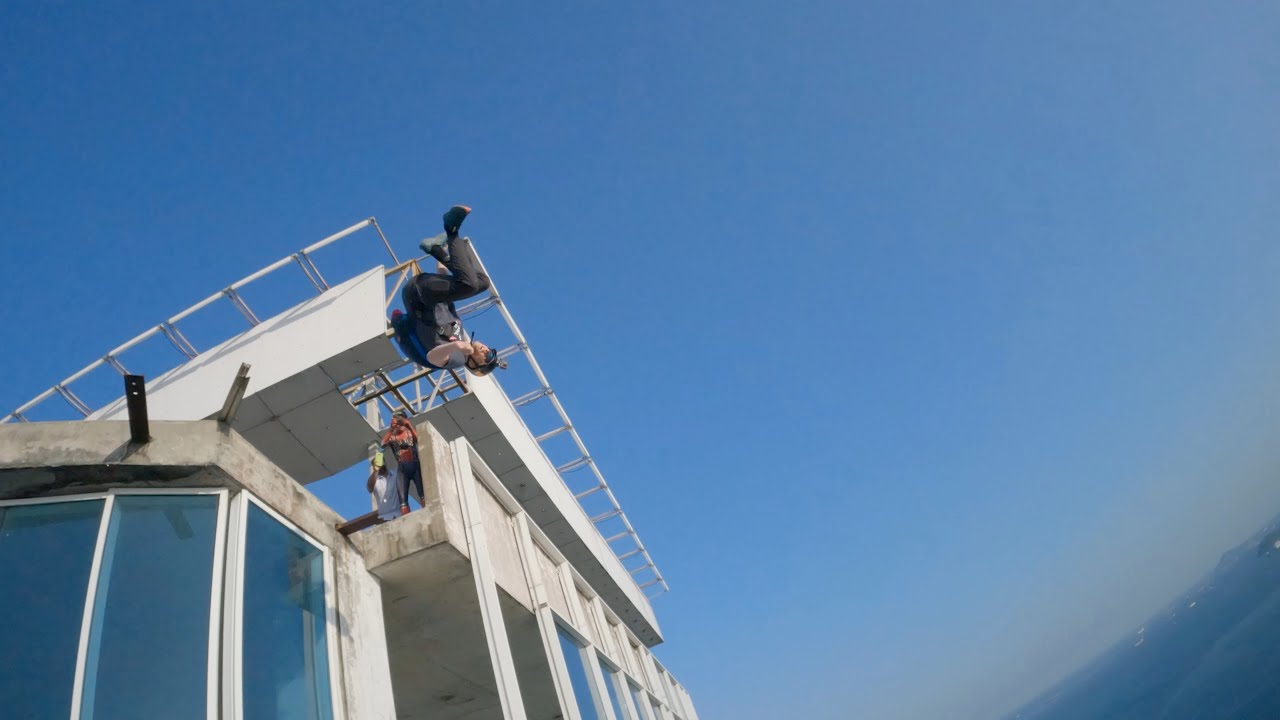 Panama STUNTS: Wingsuiting through buildings and base jumping off skyscrapers