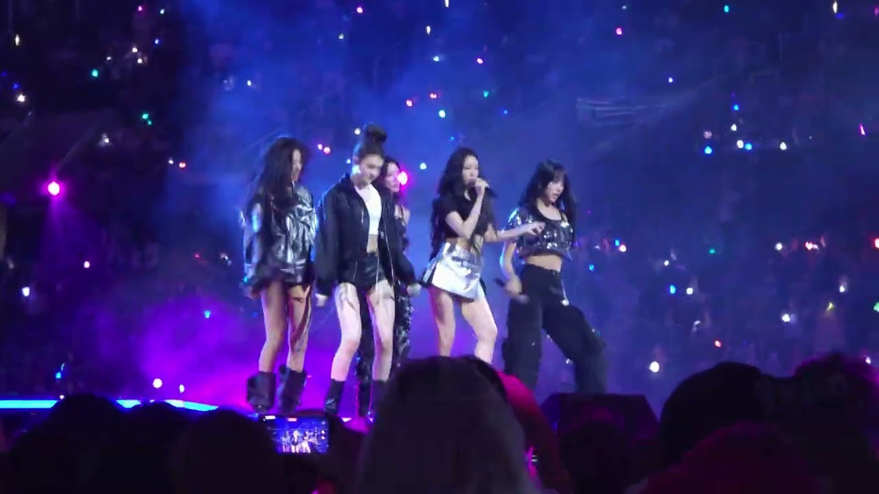 Hands Up - MEOVV at KCON 2025 Day 3 (FANCAM)