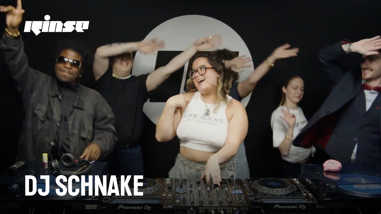2much invite DJ Schnake (DJ Set) | Rinse France