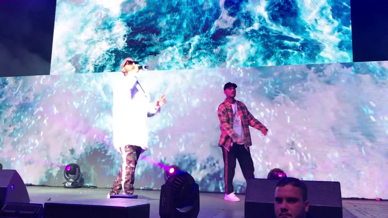 Luchè - Lo Sai Chi Sono ft CoCo LIVE - Palapartenope Napoli 5/1/19
