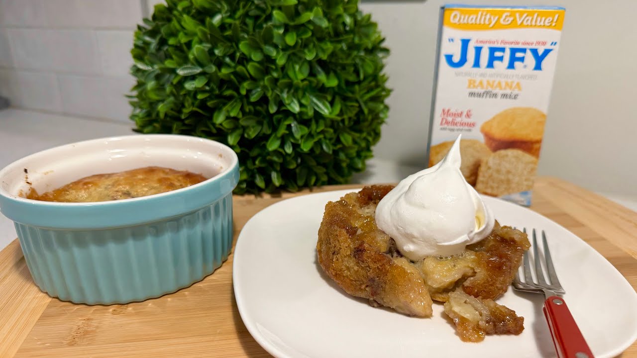 Mini Banana Dump Cakes | Easy & Delicious Upside-Down Ramekin Recipe