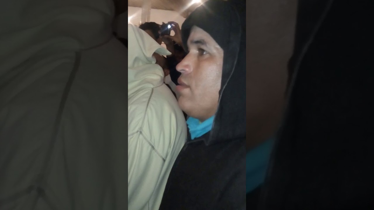 مباشر الان من زاوية درقاوة بعين اولاد جرار


بارتجي هاد الفيديو