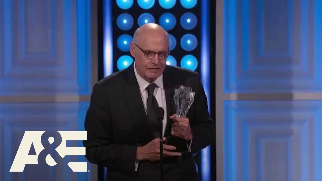 Jeffrey Tambor Wins Best Actor in a Comedy Series - 2015 Critics' Choice TV Awards | A&E