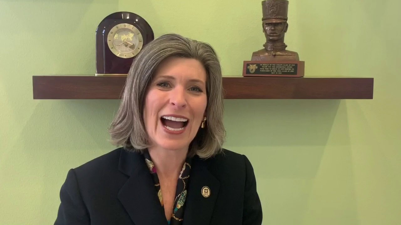 Senator Ernst's Holiday Message to the Troops